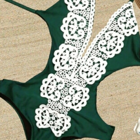 NEW EMERALD GREEN BATHING SUIT W/ WHITE LACE - Picture 2 of 3